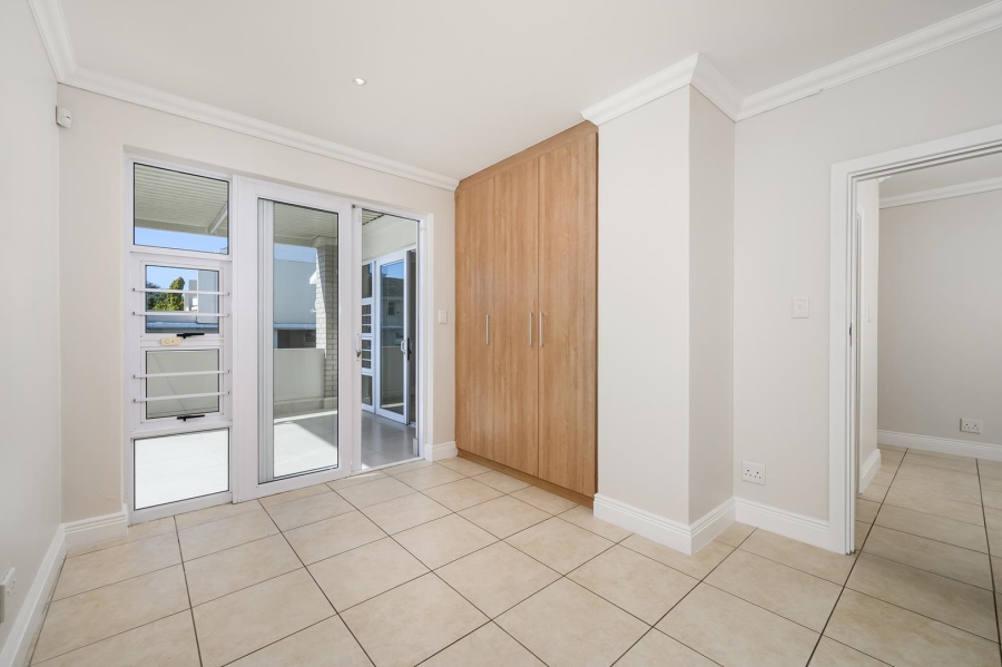 2 Bedroom Property for Sale in Humewood Eastern Cape